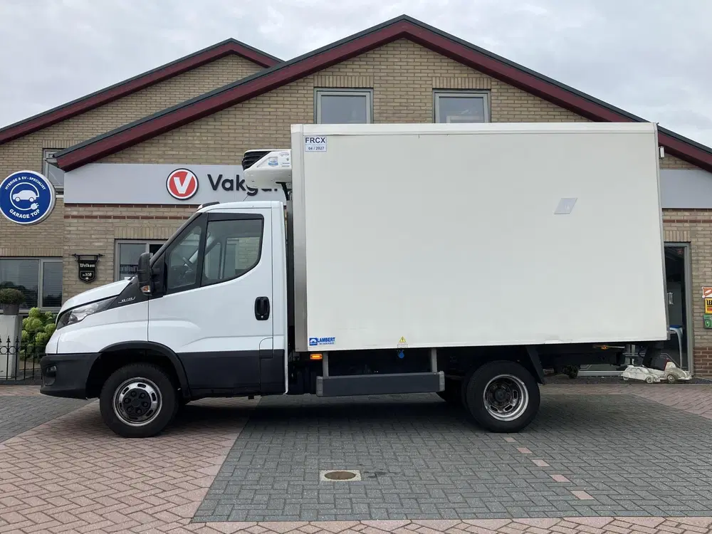 Iveco Daily 35C14H 2.3 345 uit 2021, foto 7