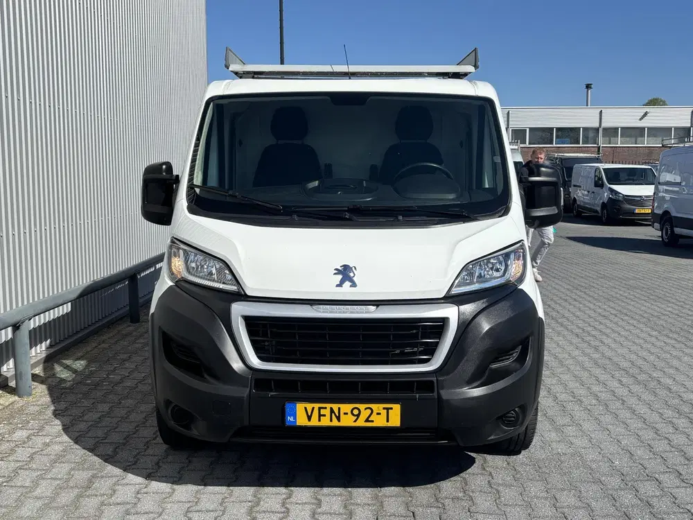 Peugeot Boxer 330 2.2 HDi 120 L1H1*AIRCO*CAMERA*CRUISE*P uit 2020, foto 13