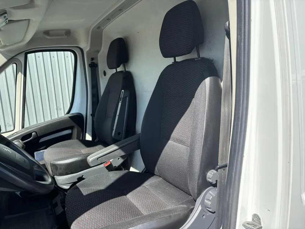Peugeot Boxer 330 2.2 HDi 120 L1H1*AIRCO*CAMERA*CRUISE*P uit 2020, foto 15