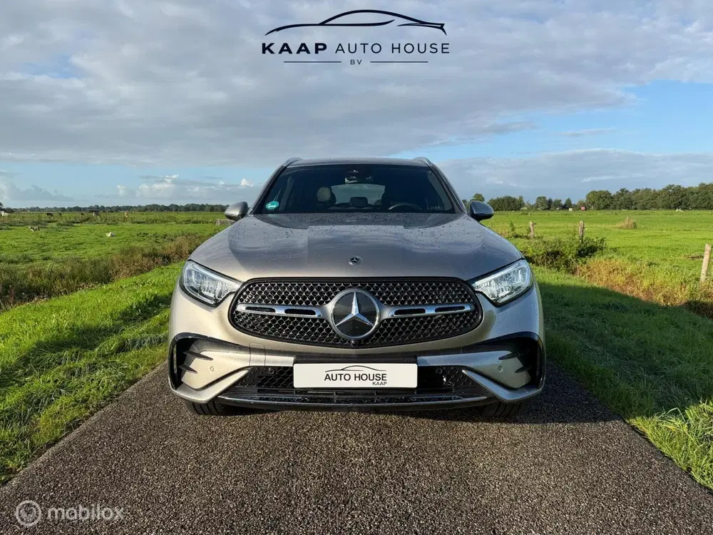 Mercedes-Benz GLC Mercedes GLC-klasse 300e 4MATIC AMG-LINE A uit 2023, foto 7