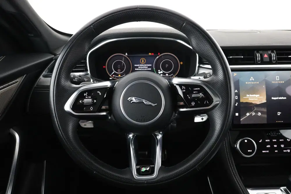 Jaguar F-Pace 2.0 P400e PHEV HSE uit 2023, foto 11