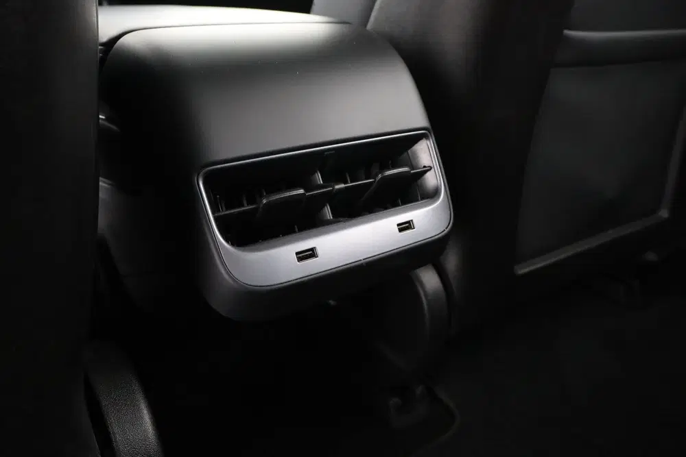 Tesla Model 3 Performance AWD 75 kWh uit 2019, foto 15