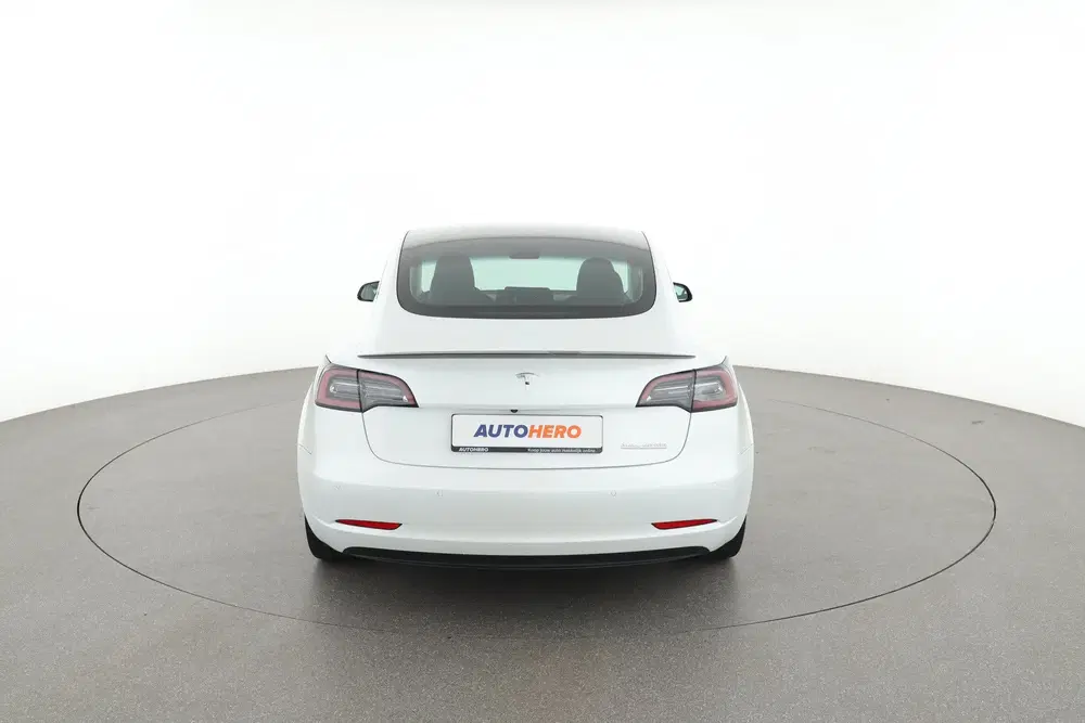 Tesla Model 3 Performance AWD 75 kWh uit 2019, foto 5