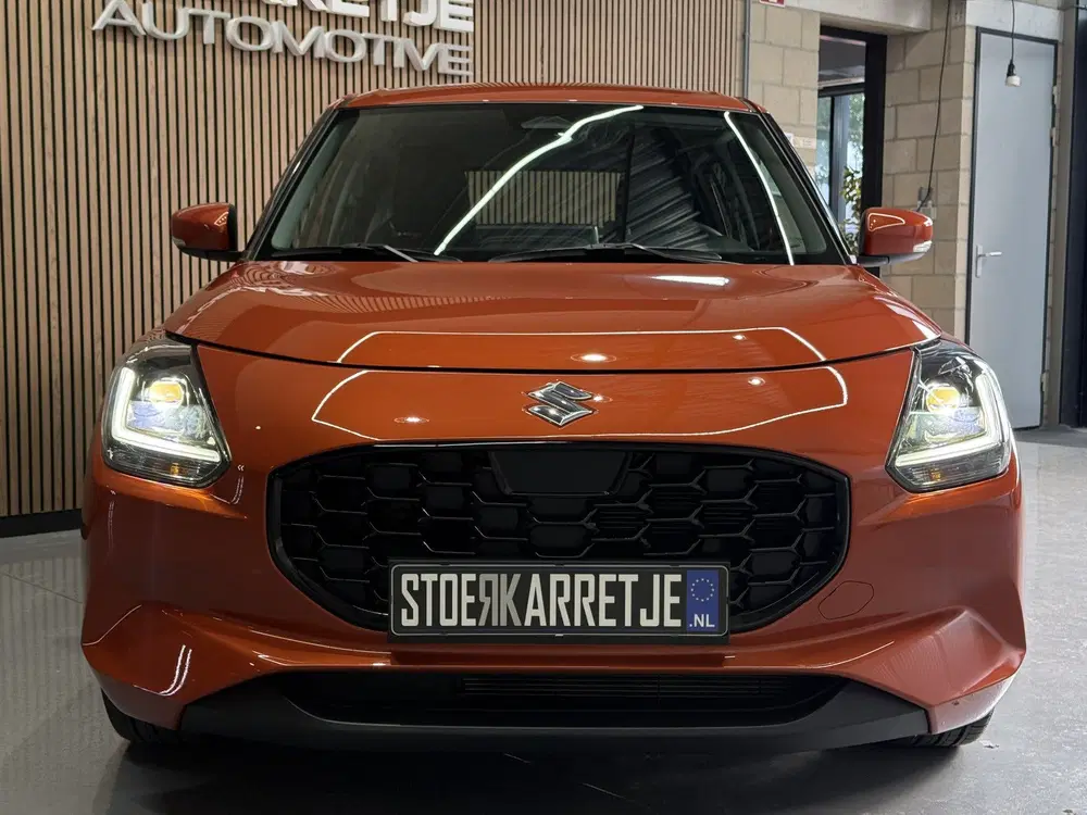 Suzuki Swift 1.2 Comfort + Hyb uit 2024, foto 9