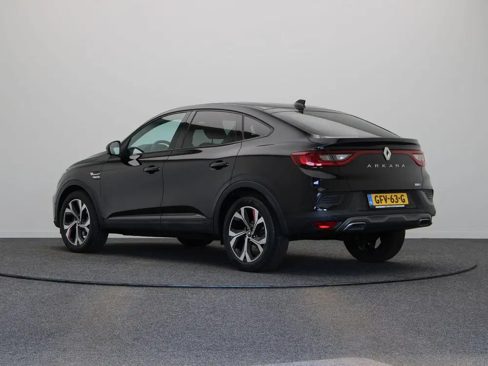 Renault Arkana 1.6 E-Tech hybrid 145 R.S. Line uit 2022, foto 2
