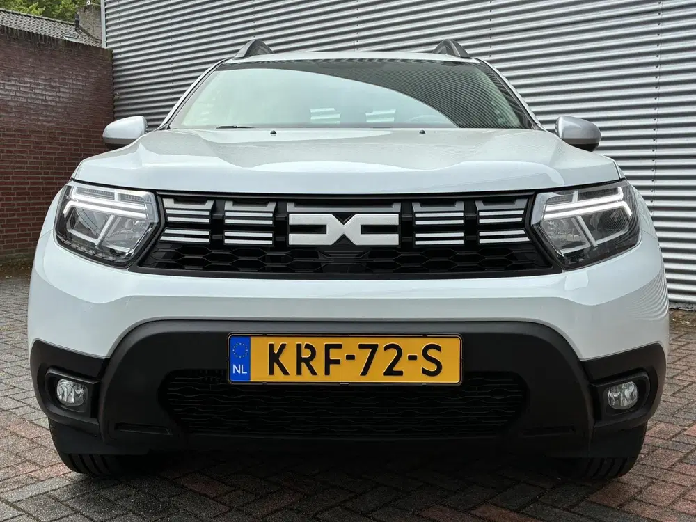 Dacia Duster 1.0 TCe Hoge Instap Airco cruise Carplay L uit 2023, foto 10