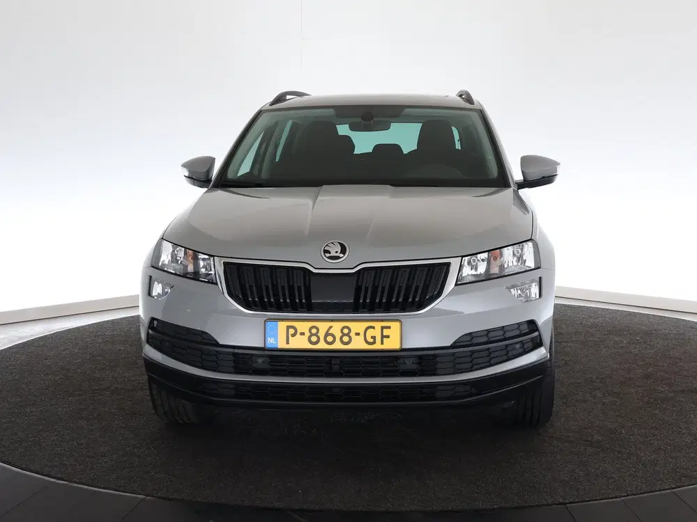 Skoda Karoq 1.0 TSI Business Edition uit 2022, foto 6