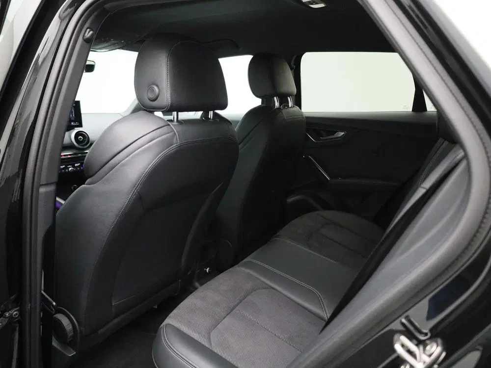 Audi Q2 35 TFSI S Edition 150 PK l Cruise control uit 2025, foto 10
