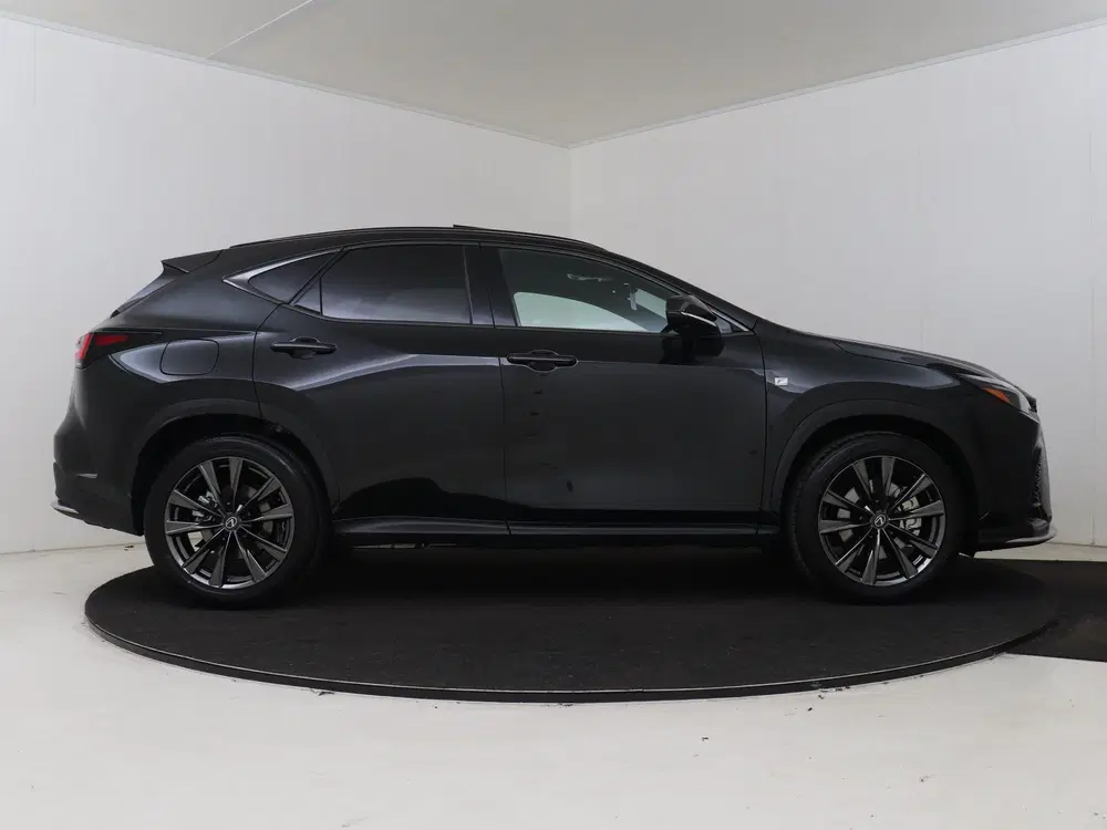 Lexus NX F-sport Line Mark Levinson uit 2026, foto 14
