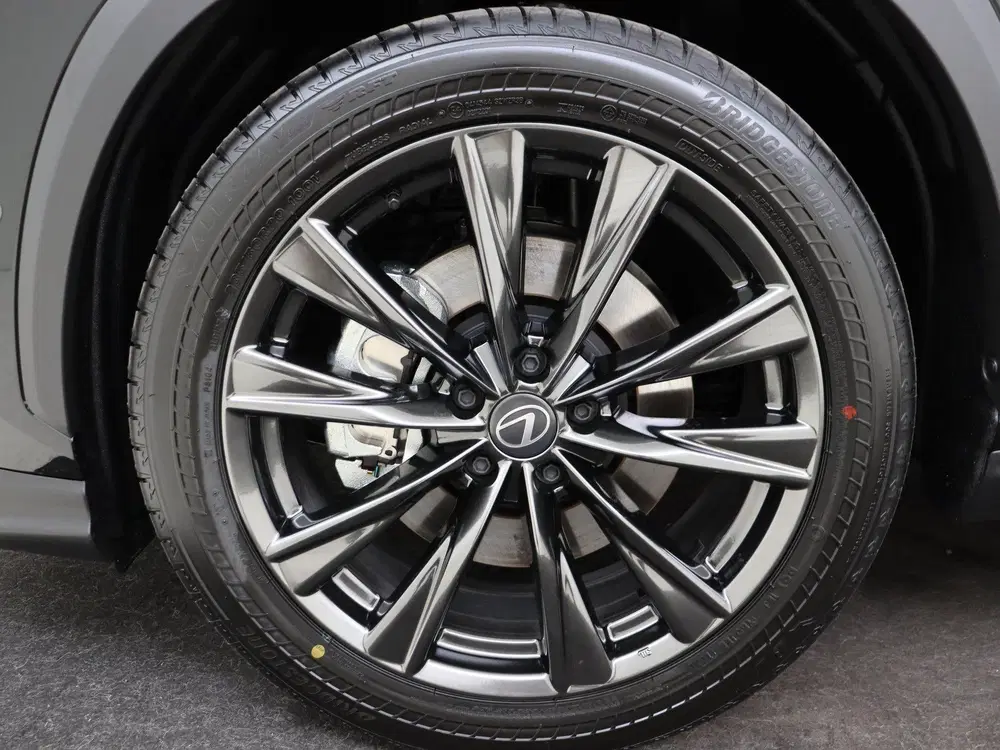 Lexus NX F-sport Line Mark Levinson uit 2026, foto 6