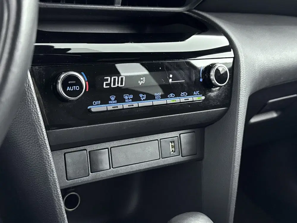 Toyota Yaris Cross 1.5 Hybrid Dynamic uit 2022, foto 13