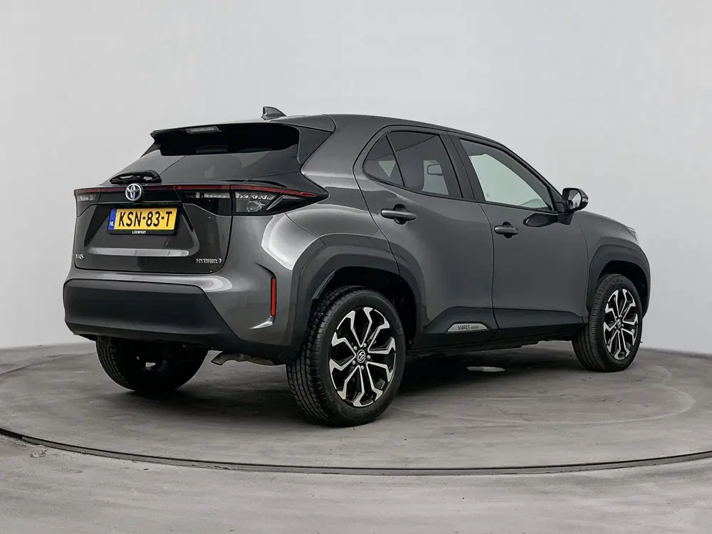 Toyota Yaris Cross 1.5 Hybrid Dynamic uit 2022, foto 2