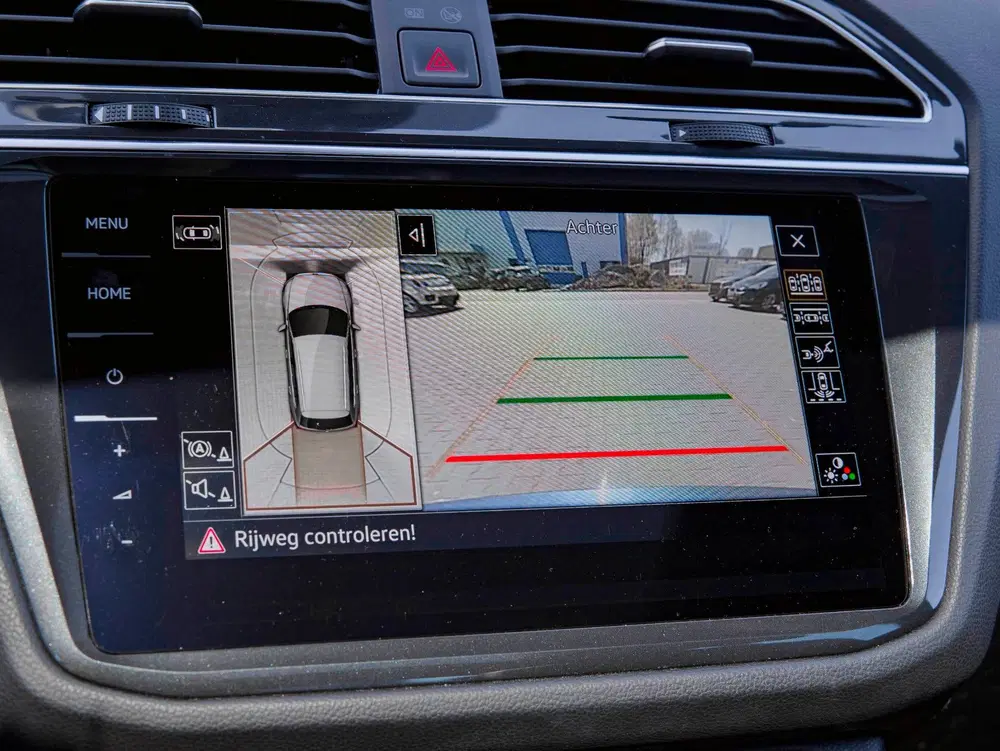 Volkswagen Tiguan 1.4 TSI eHybrid R-Line Business+ uit 2021, foto 10