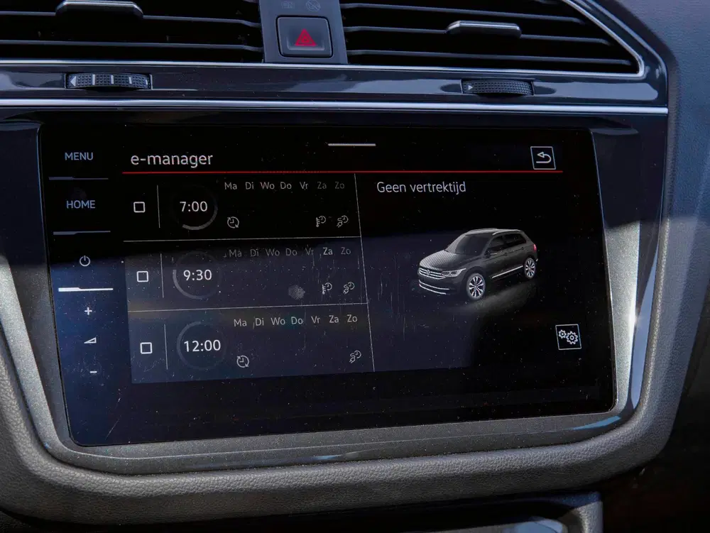 Volkswagen Tiguan 1.4 TSI eHybrid R-Line Business+ uit 2021, foto 12