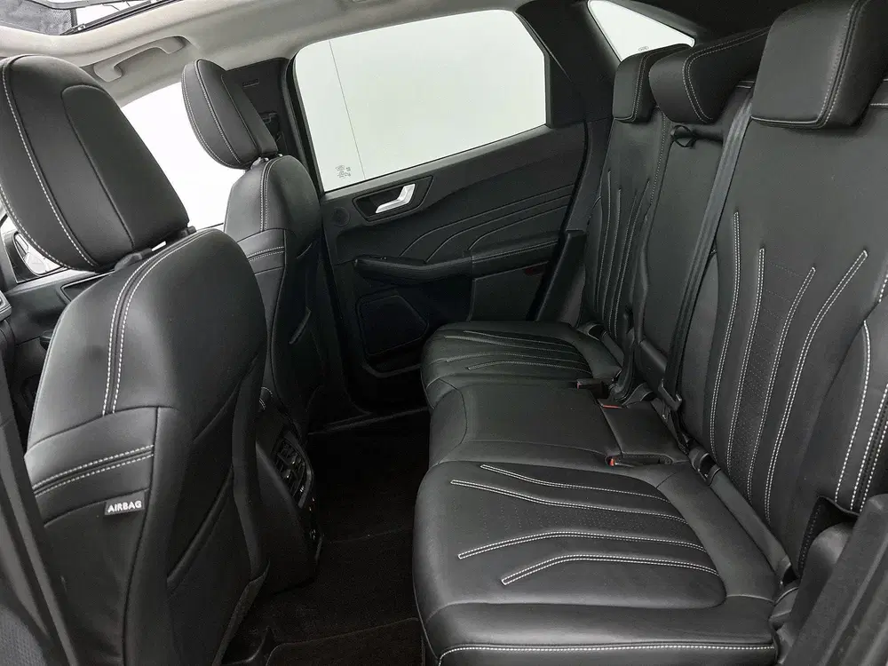 Ford Kuga 2.5 PHEV Vignale uit 2022, foto 8