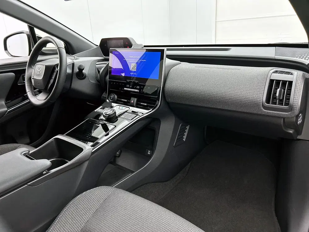 Toyota bZ4X Dynamic 71 kWh uit 2023, foto 13