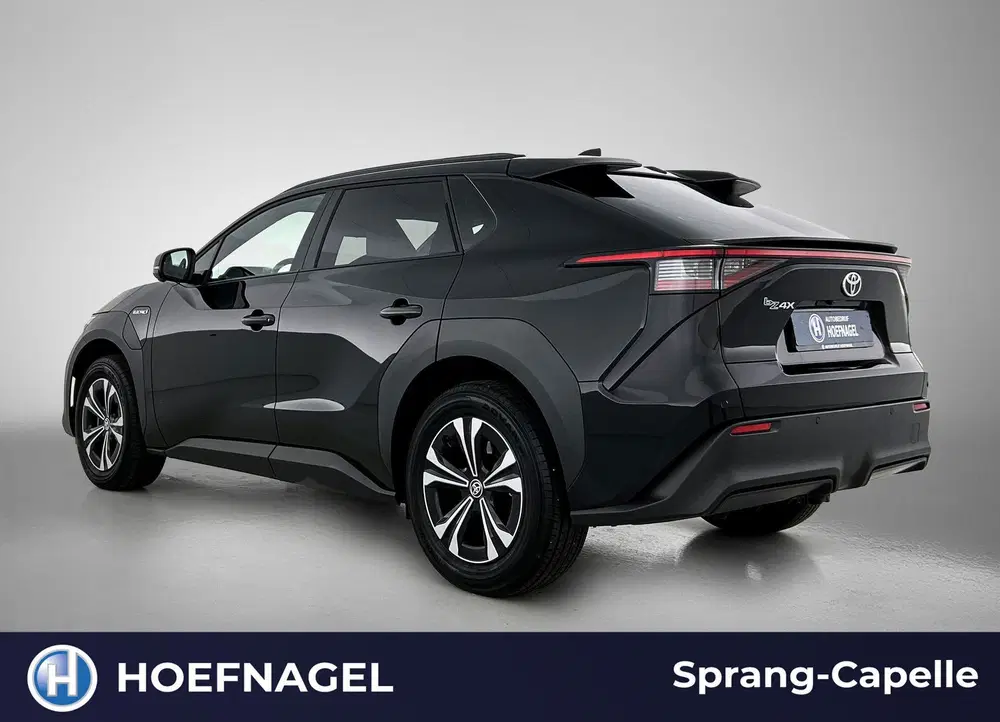 Toyota bZ4X Dynamic 71 kWh uit 2023, foto 8