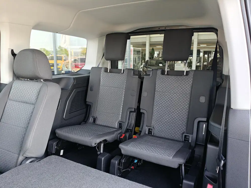 Ford Tourneo Connect Titanium 1.5 PHEV 7 persoons uit 2025, foto 12