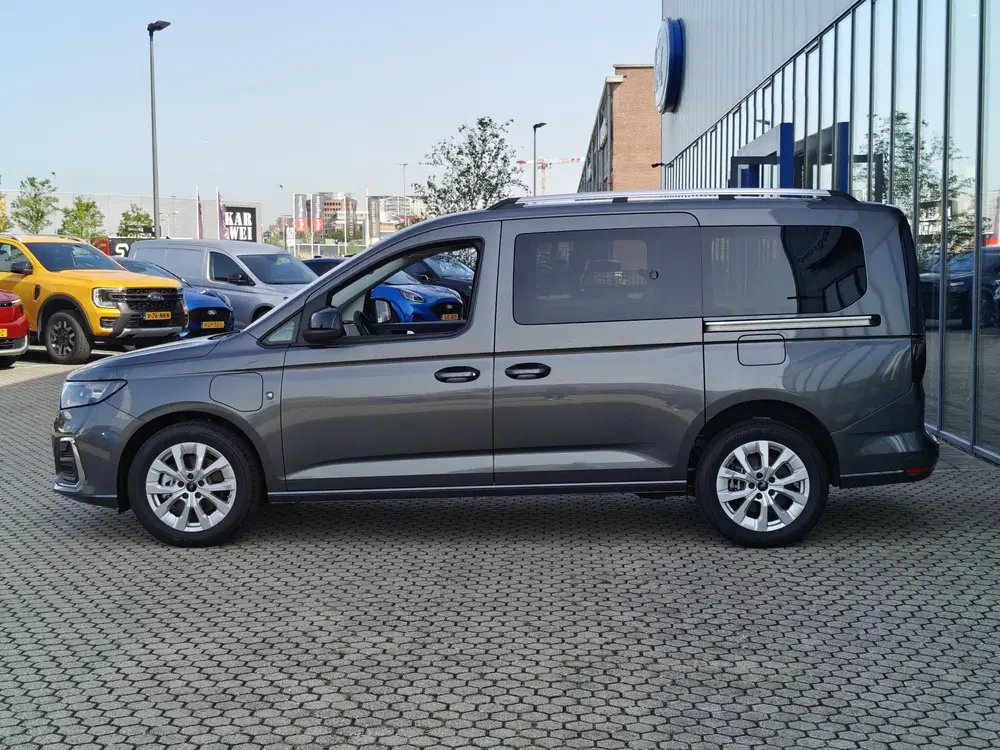 Ford Tourneo Connect Titanium 1.5 PHEV 7 persoons uit 2025, foto 4