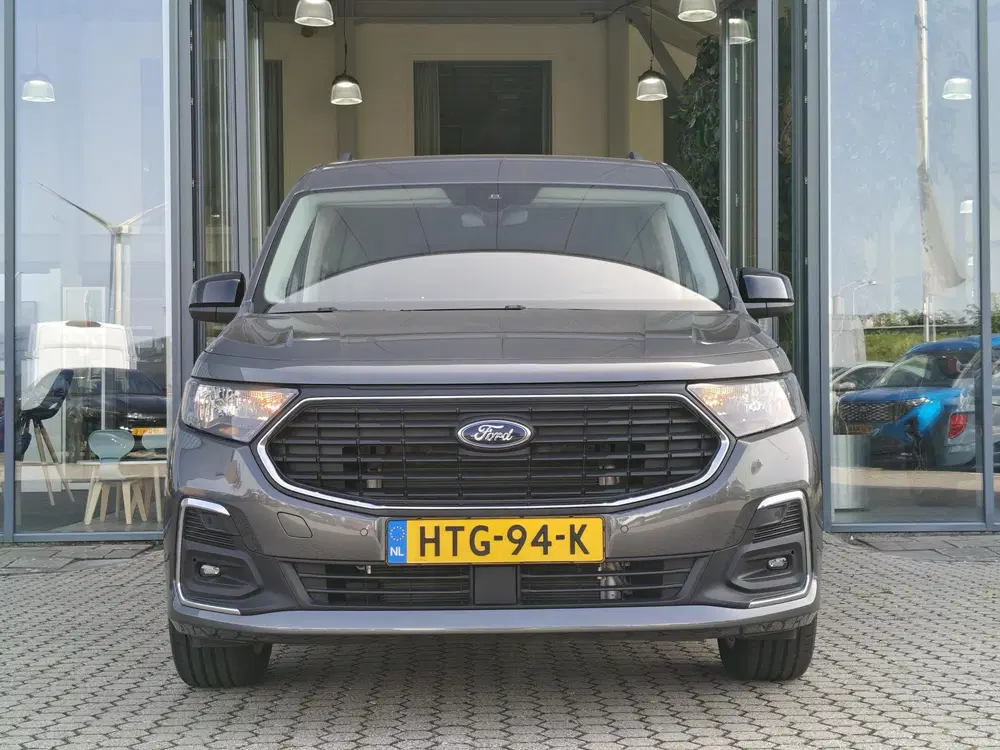 Ford Tourneo Connect Titanium 1.5 PHEV 7 persoons uit 2025, foto 6