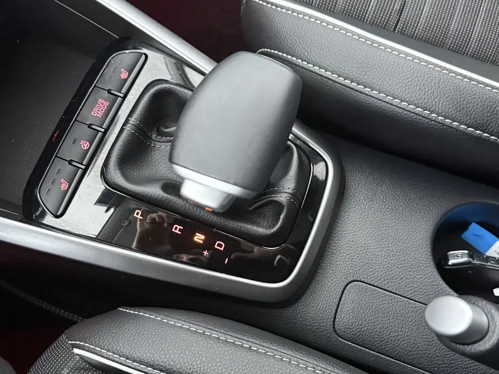 Kia Stonic 1.0 T-GDi MHEV GT-Line uit 2025, foto 13