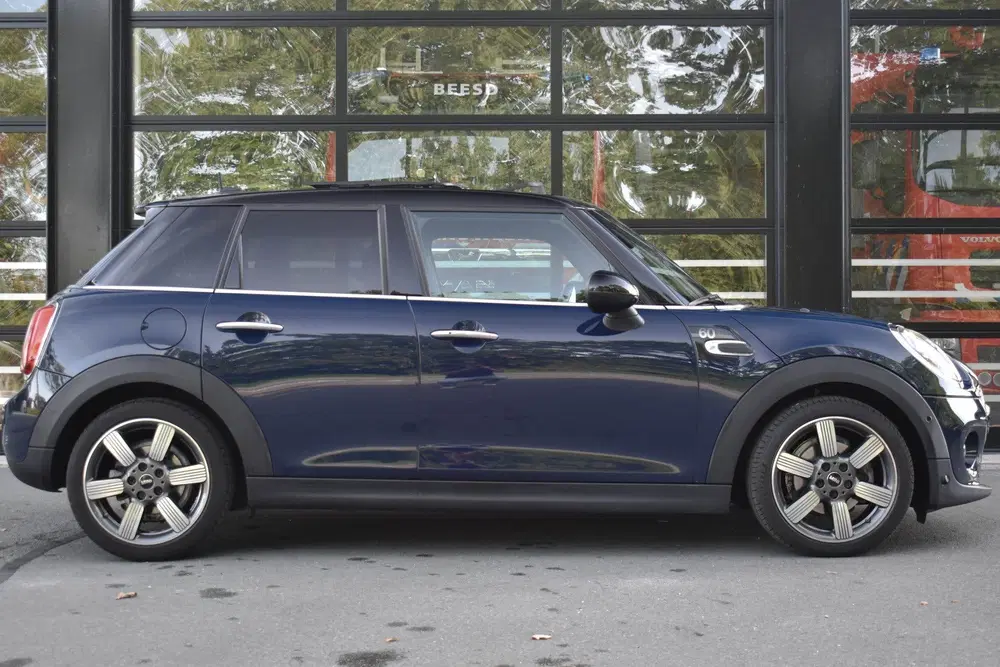 Mini Cooper 1.5 Cooper 60 Years uit 2019, foto 2