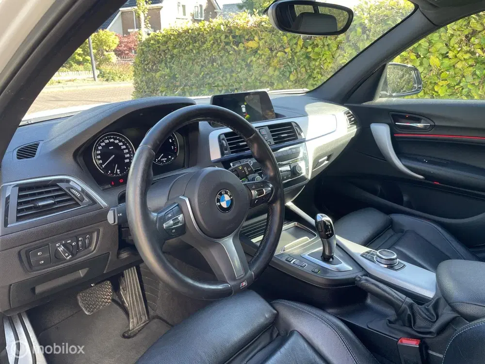 BMW 1-serie 118i M Sport BTW High Executive Automaat L uit 2019, foto 10