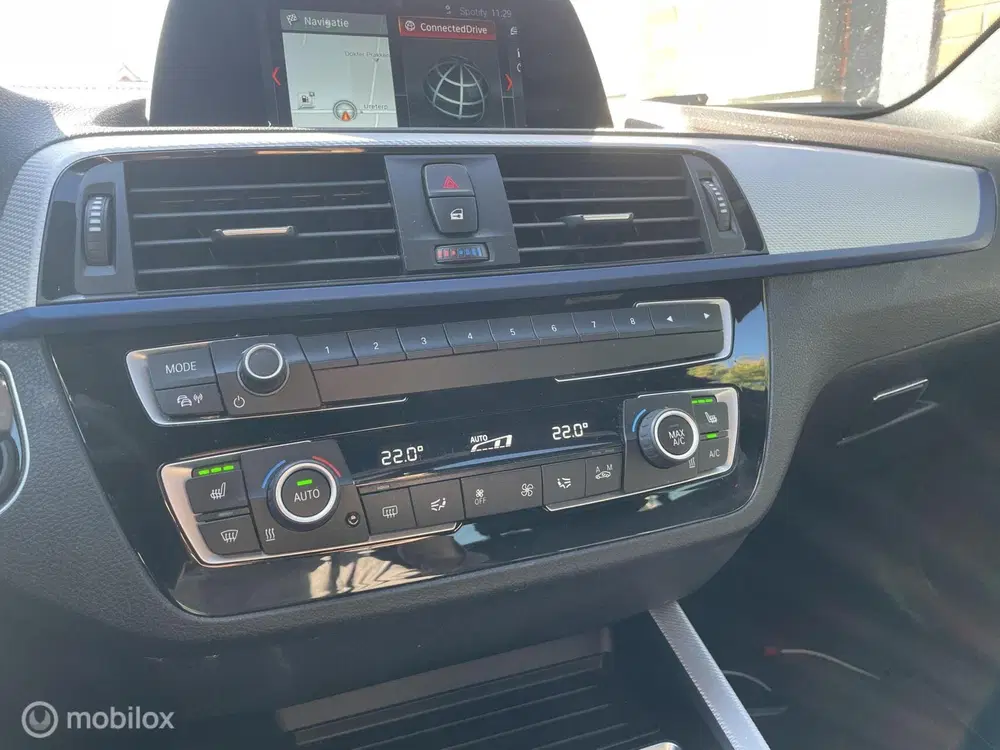 BMW 1-serie 118i M Sport BTW High Executive Automaat L uit 2019, foto 14