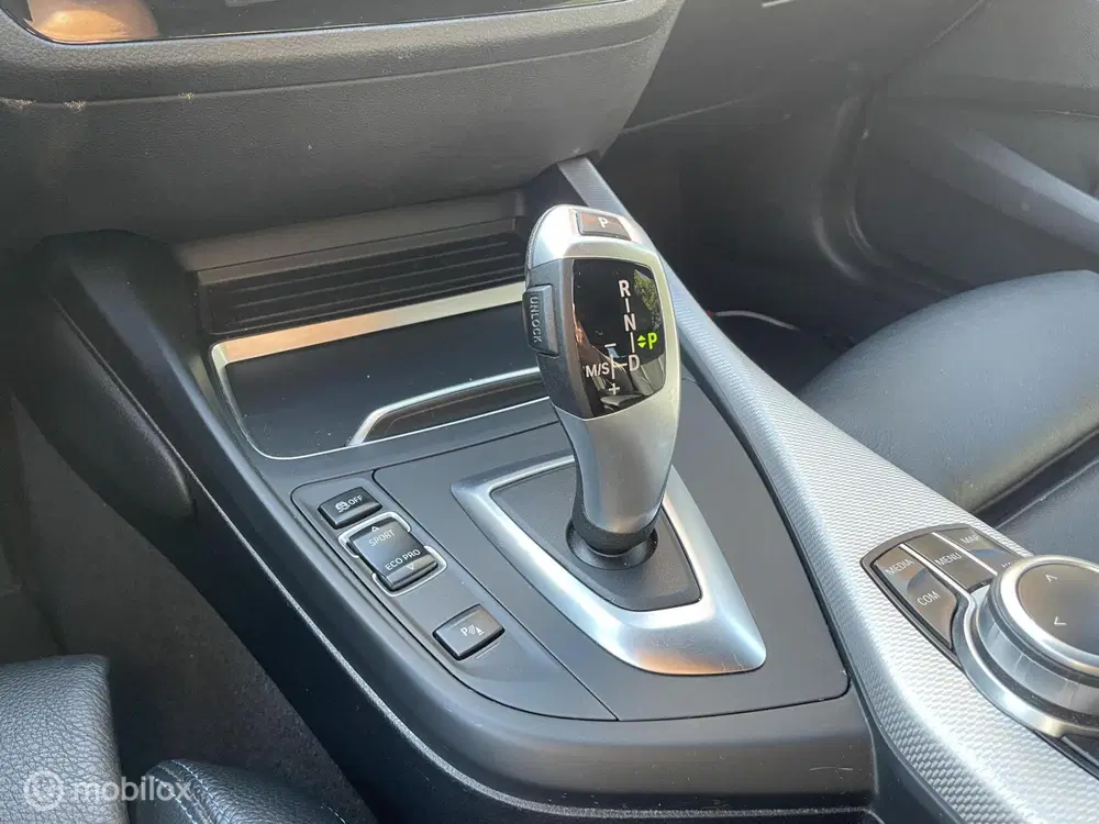 BMW 1-serie 118i M Sport BTW High Executive Automaat L uit 2019, foto 15