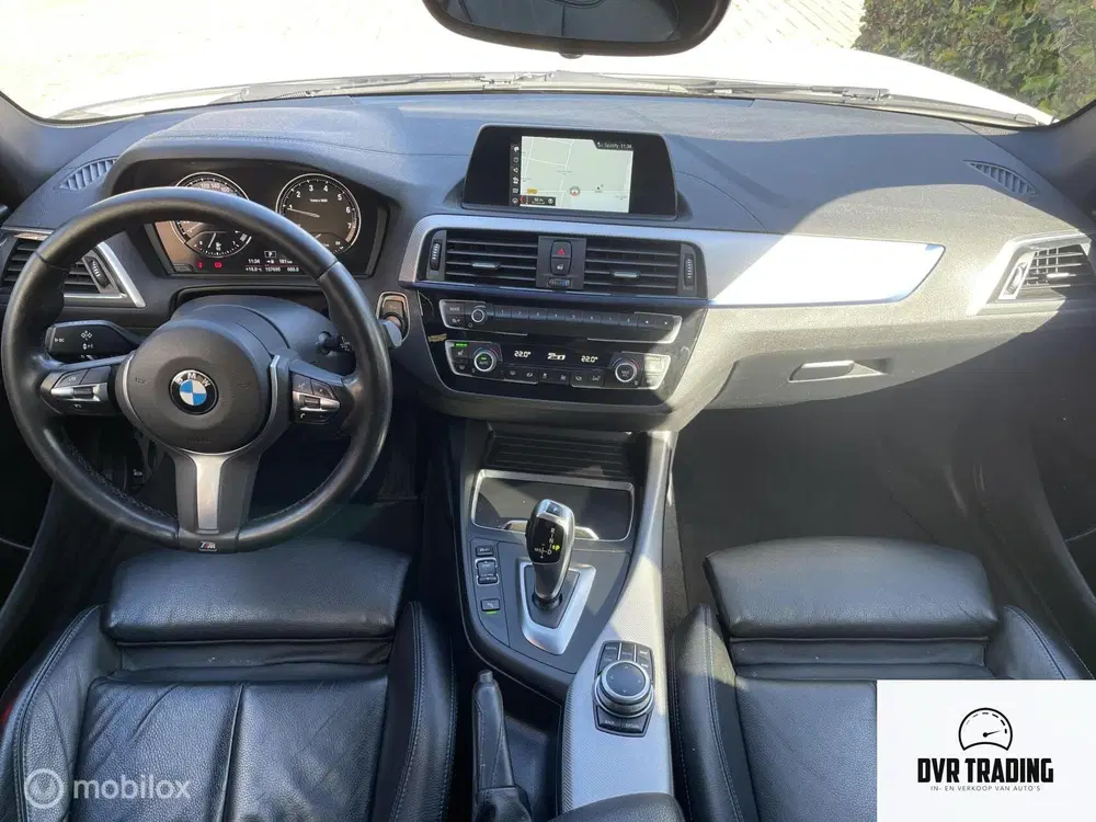 BMW 1-serie 118i M Sport BTW High Executive Automaat L uit 2019, foto 3