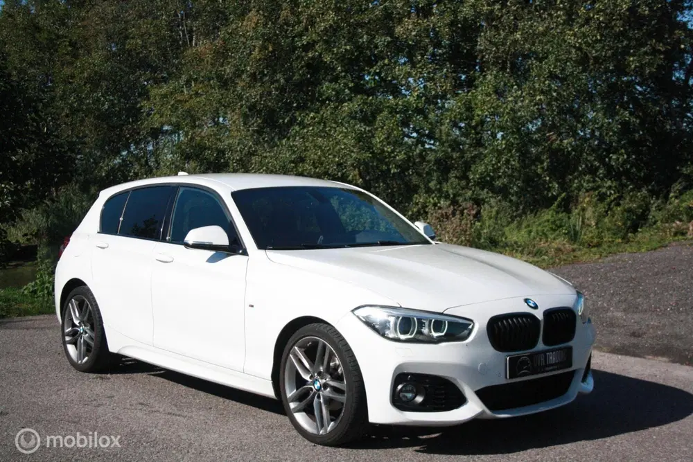 BMW 1-serie 118i M Sport BTW High Executive Automaat L uit 2019, foto 7