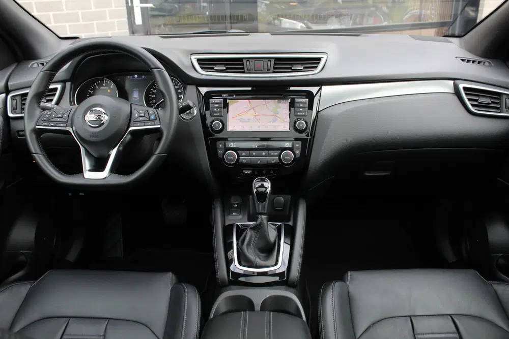 Nissan Qashqai 1.3 DIG-T Tekna uit 2019, foto 2