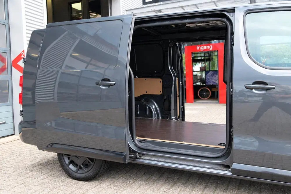 Citroën Jumpy 2.0 BlueHDI 180 uit 2024, foto 13
