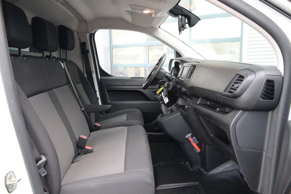 Citroën Jumpy 2.0 BlueHDI 145 uit 2023, foto 9