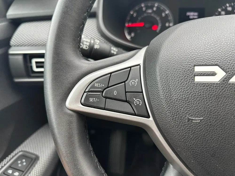 Dacia Sandero 1.0 TCe 100 ECO-G Expression CAMERA uit 2024, foto 13