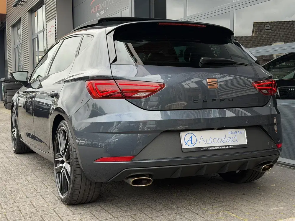 SEAT Leon 2.0 TSI CUPRA Panorama uit 2020, foto 14