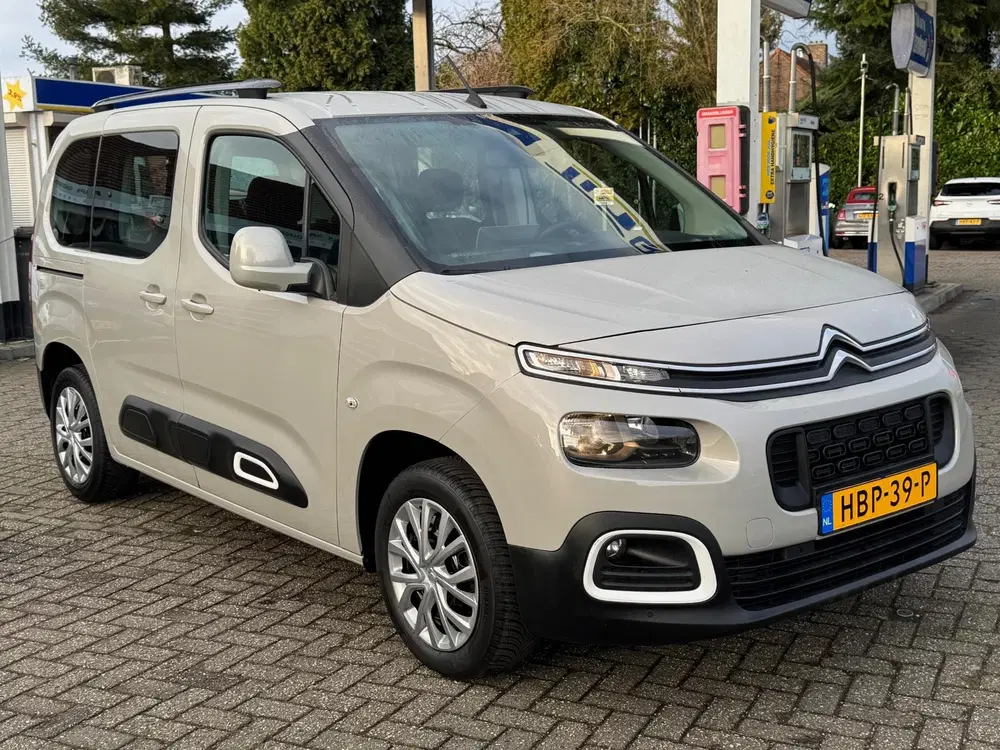 Citroën Berlingo Citroen Berlingo 1.2 PureTech Live AUTOMAA uit 2019, foto 9