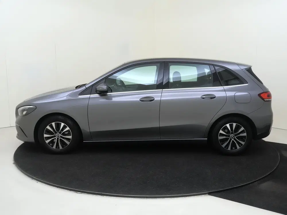 Mercedes-Benz B-Klasse 180 Business Solution uit 2021, foto 8