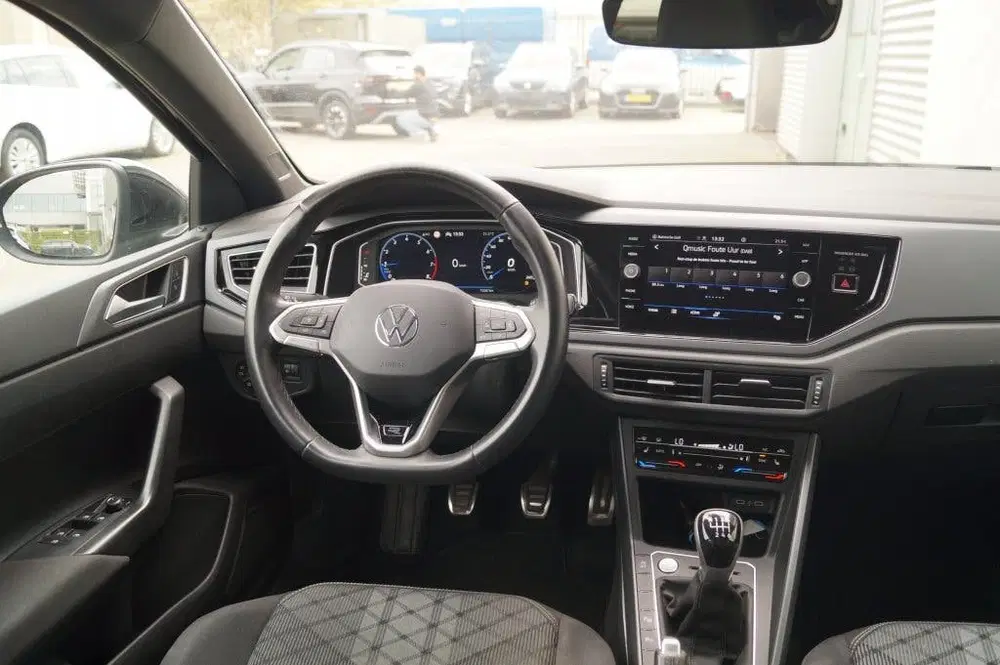 Volkswagen Taigo 1.0 TSI 110pk 2x R-Line Business -NAVI-ECC uit 2022, foto 10