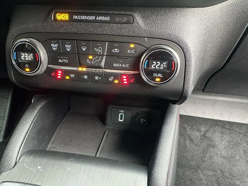 Ford Focus 1.0 EcoBoost ST Line Business Achteruitrij uit 2019, foto 14