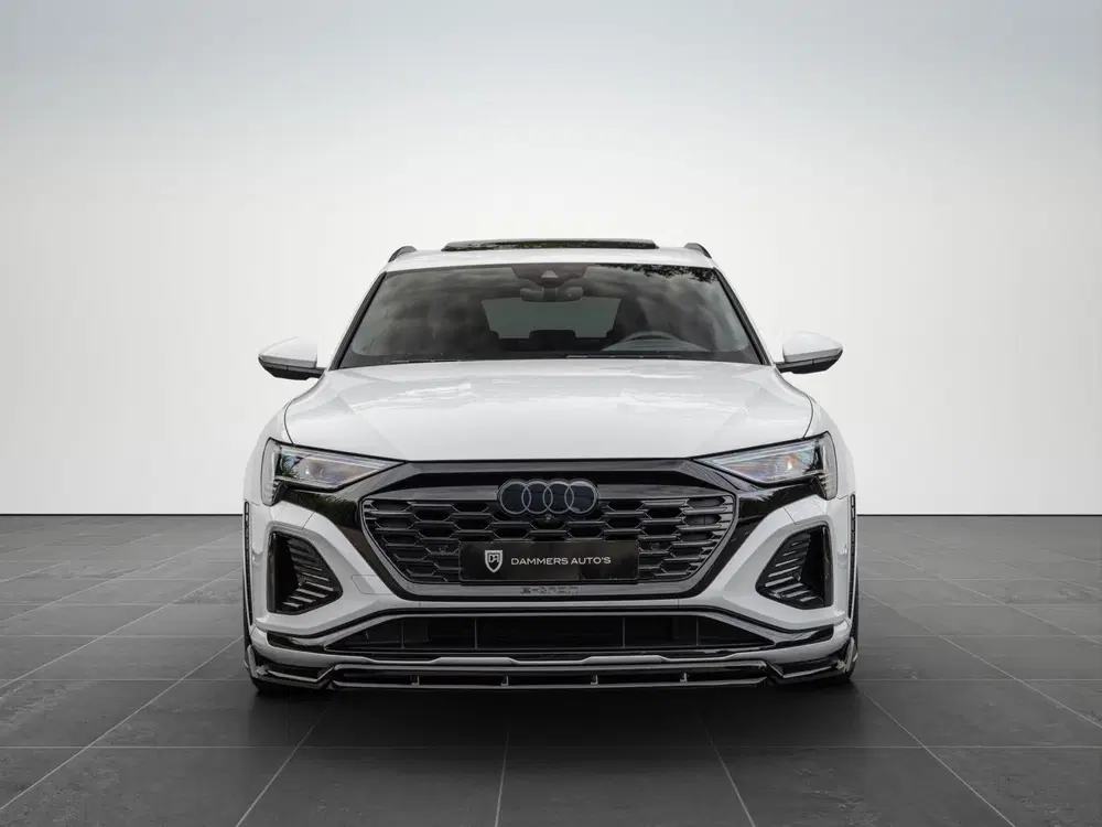 Audi SQ8 503pk Quattro 115 kWh Pano S-stoel uit 2024, foto 11