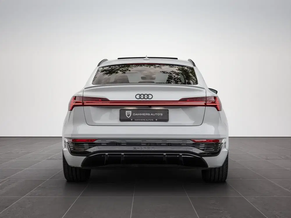 Audi SQ8 503pk Quattro 115 kWh Pano S-stoel uit 2024, foto 13