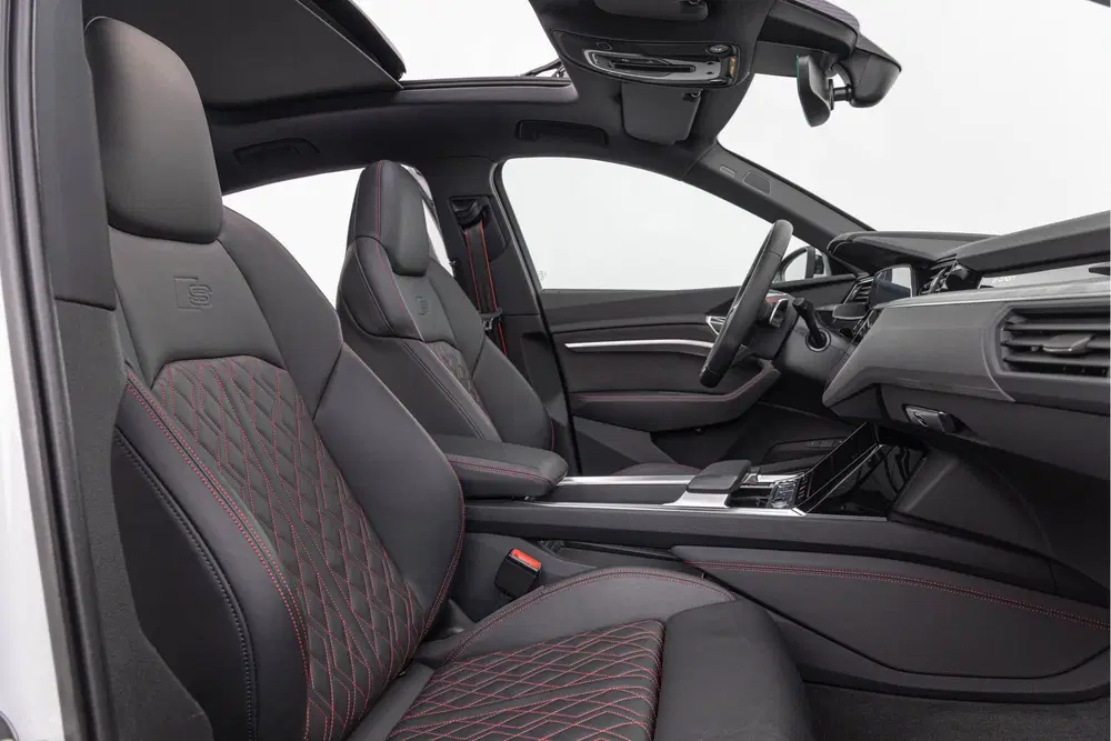 Audi SQ8 503pk Quattro 115 kWh Pano S-stoel uit 2024, foto 4