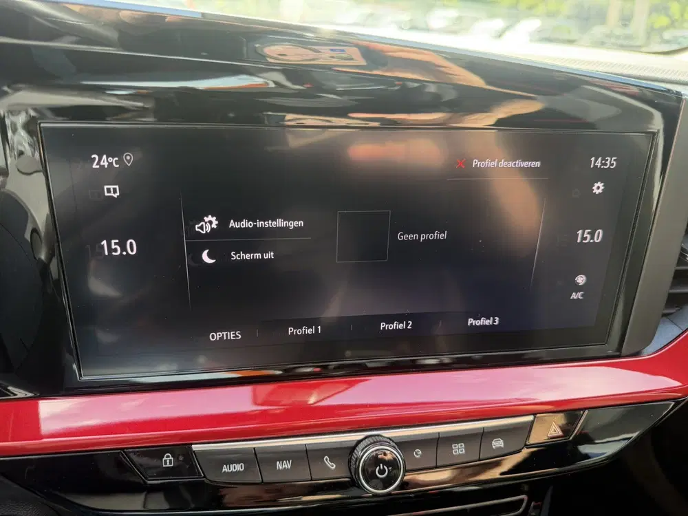 Opel Mokka Level 4 50 kWh Camera uit 2024, foto 15
