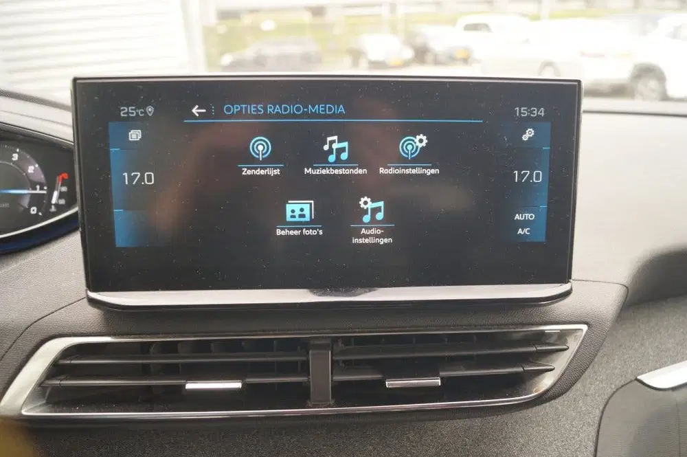 Peugeot 5008 1.2 PureTech Allure Pack Business 7-persoo uit 2022, foto 13