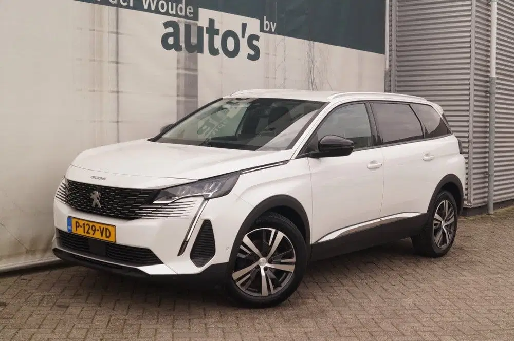 Peugeot 5008 1.2 PureTech Allure Pack Business 7-persoo uit 2022, foto 3