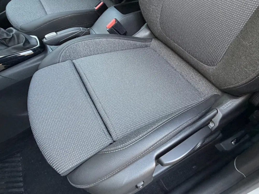 Opel Crossland 1.2 Turbo Elegance uit 2023, foto 9