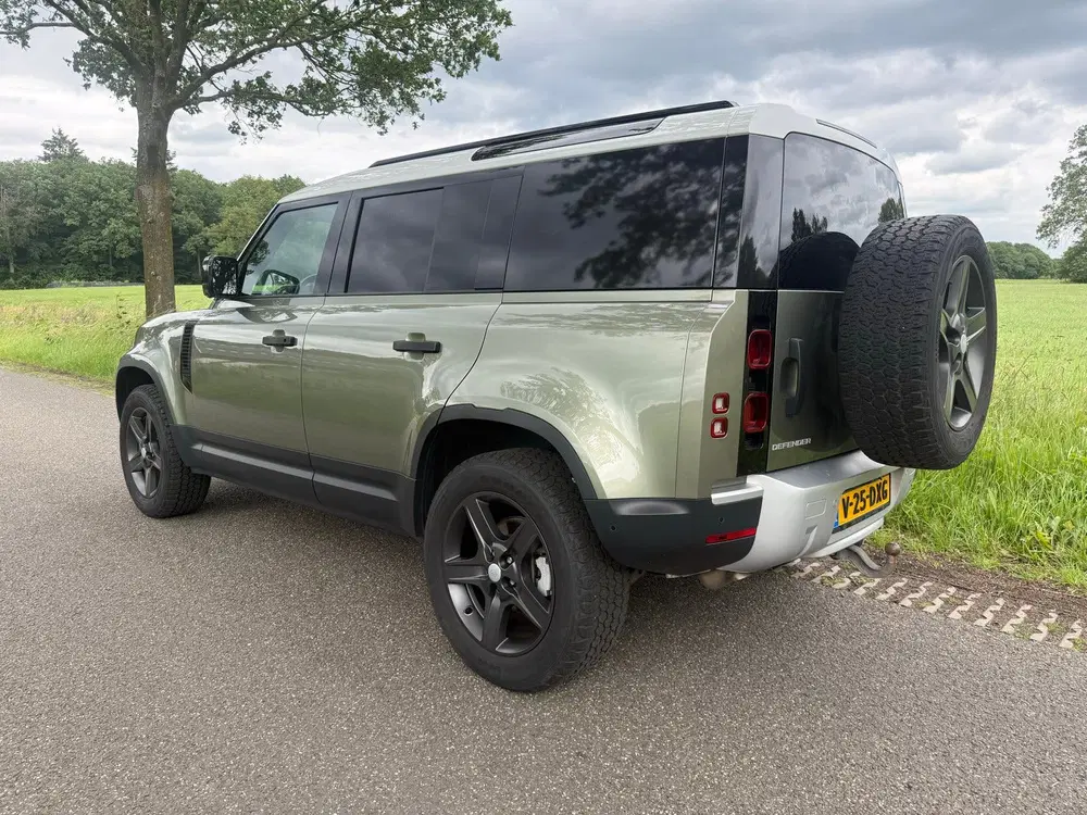 Land Rover Defender D250 250pk Mhev AWD Aut Commercial uit 2023, foto 5