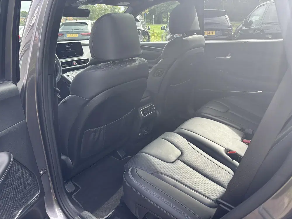 Hyundai SANTA FE 1.6 T-GDI PHEV Premium Plus Sky 265PK uit 2023, foto 10