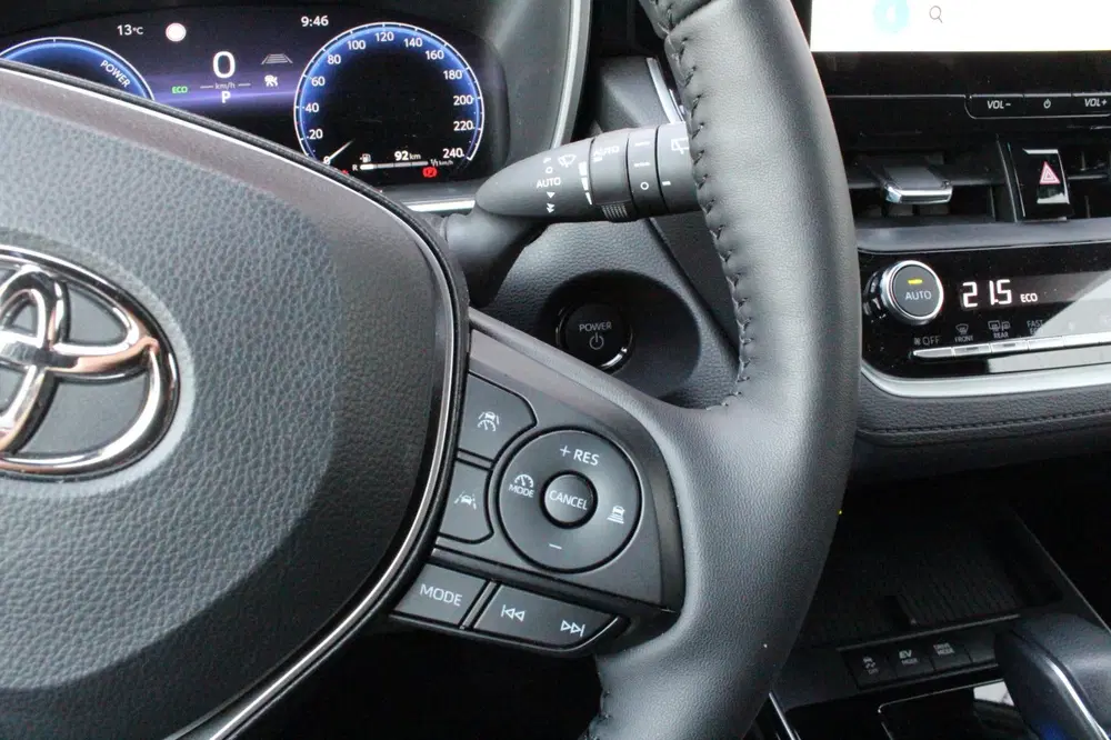 Toyota Corolla Cross Hybrid 140 Dynamic Trekhaak uit 2026, foto 15